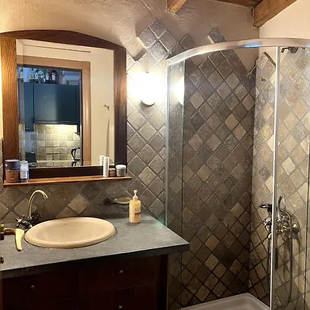 Rooftop Flat With Terrace *